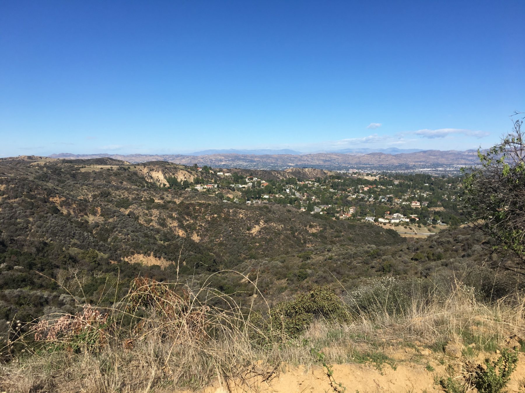 Malibu / Mt. Baldy - We needed a warm-up hike before tackling Mt Baldy. This inland hike in Topanga State Park was just the ticket. Malibu / Mt. Baldy - We needed a warm-up hike before tackling Mt Baldy. This inland hike in Topanga State Park was just the ticket.