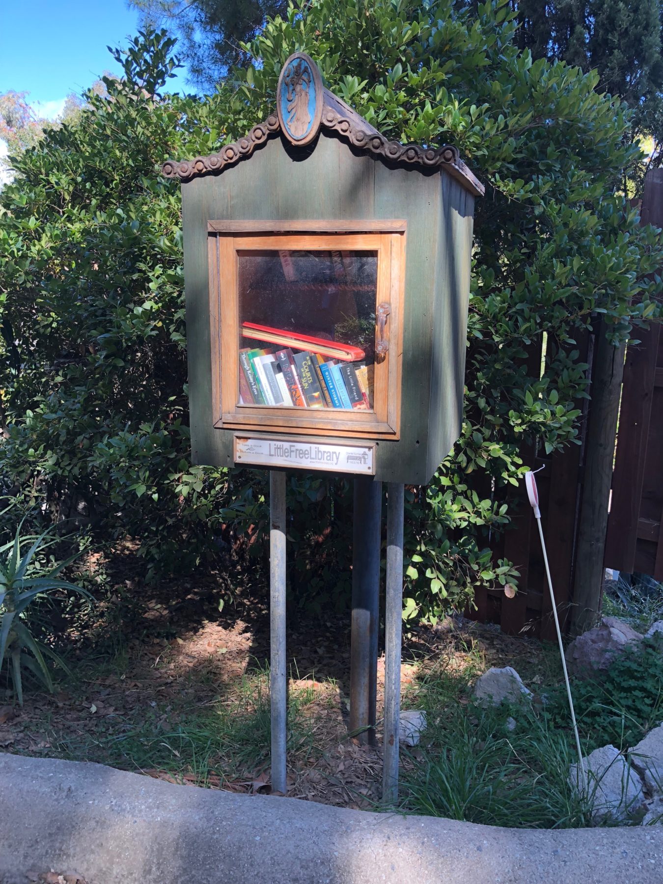 Malibu / Mt. Baldy - Take one, leave one. We saw this adorable lending library on the trail when we hiked through a residential neighborhood. We love the concept of sharing a good book. Malibu / Mt. Baldy - Take one, leave one. We saw this adorable lending library on the trail when we hiked through a residential neighborhood. We love the concept of sharing a good book.
