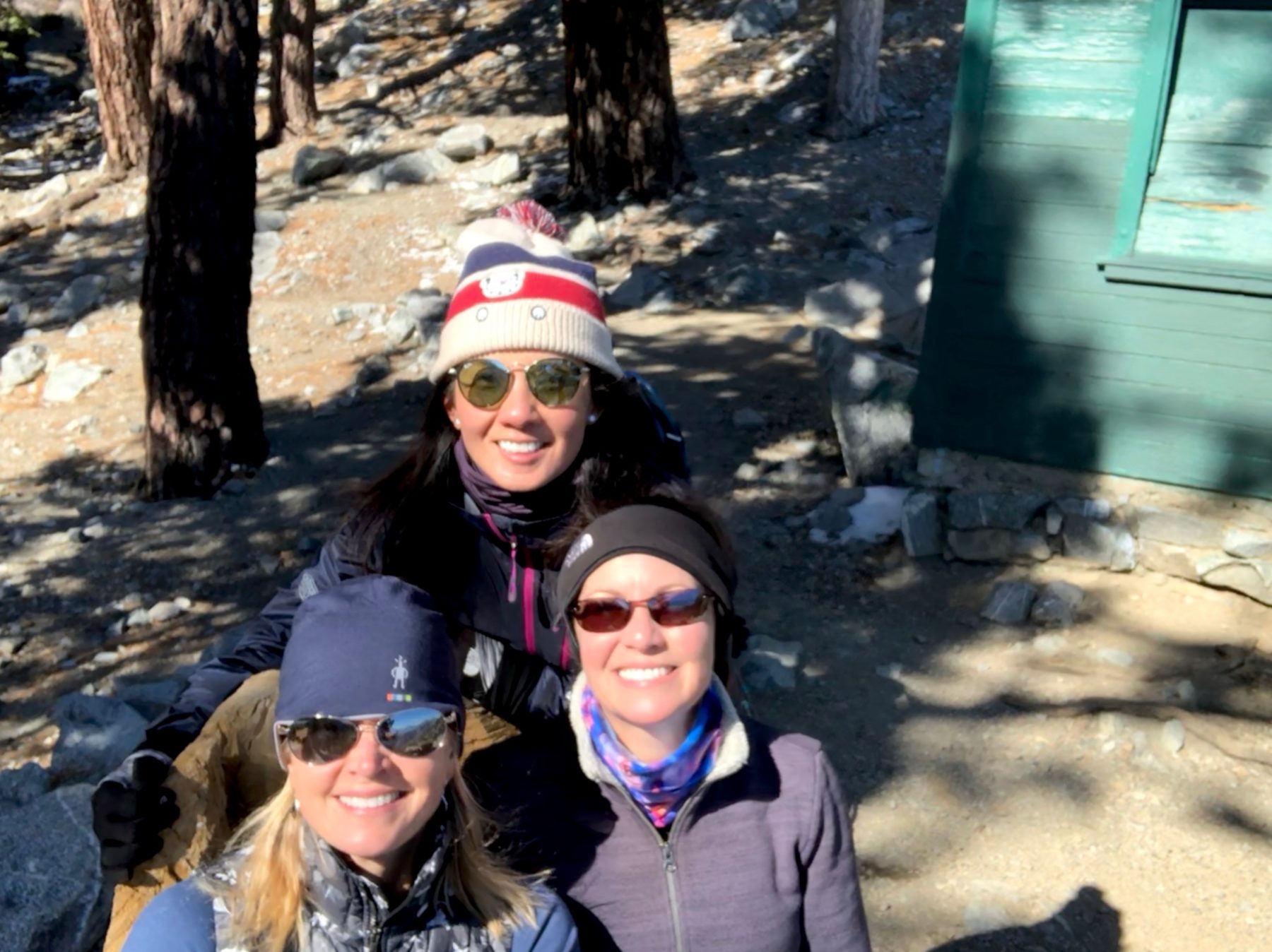 Malibu / Mt. Baldy - Enjoying one of the carved wooden benches at the Ski Hut. Malibu / Mt. Baldy - Enjoying one of the carved wooden benches at the Ski Hut.