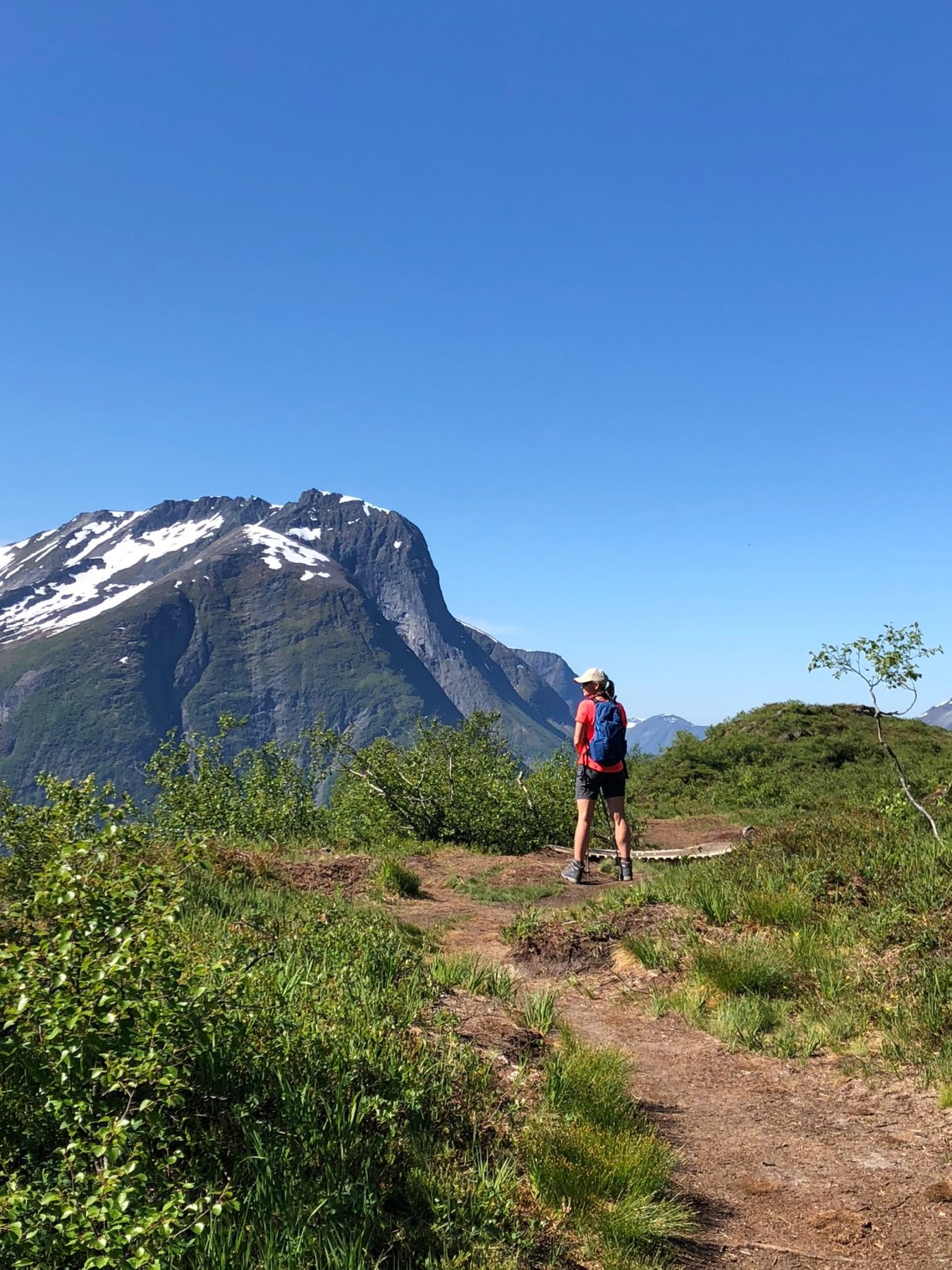 Norway - This is the last hike of our trip. Saksa means scissors, something we will discover later… Norway - This is the last hike of our trip. Saksa means scissors, something we will discover later…