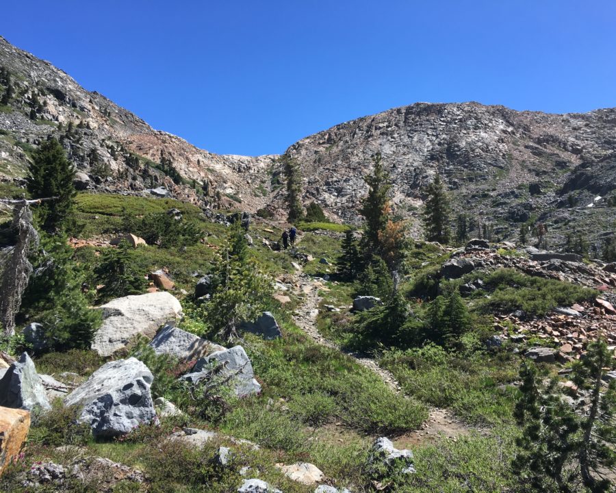 Rockbound Trail to Lake Lois